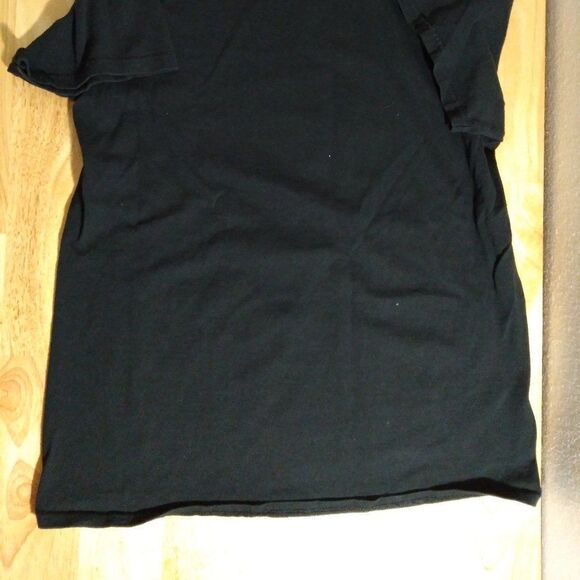 John Carpenter's Halloween Graphic T-Shirt - Picture 5 of 6